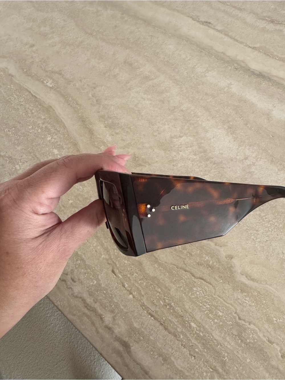 Oversized Rectangular Tortoiseshell Sunglasses - Dark Green Lenses - Picture 4 of 6